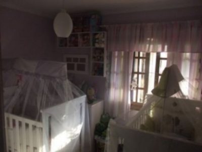 Casa à venda com 200m², 3 quartos, 1 suíte, 3 vagas no bairro Medianeira em Porto Alegre - Foto 11