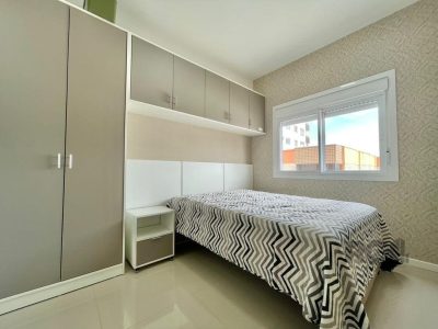 Apartamento à venda com 71m², 2 quartos, 1 suíte, 1 vaga no bairro Navegantes em Capão da Canoa - Foto 11