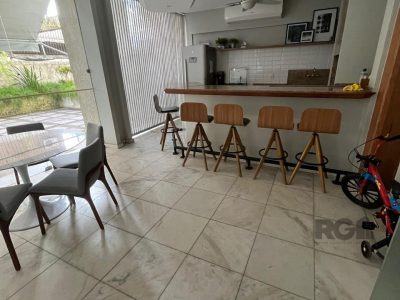 Apartamento à venda com 159m², 3 quartos, 1 suíte, 2 vagas no bairro Moinhos de Vento em Porto Alegre - Foto 29