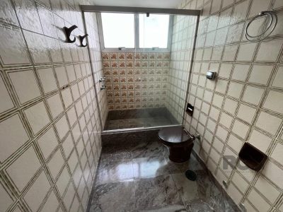 Apartamento à venda com 159m², 3 quartos, 1 suíte, 2 vagas no bairro Moinhos de Vento em Porto Alegre - Foto 15