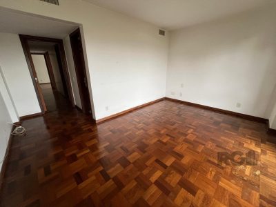 Apartamento à venda com 159m², 3 quartos, 1 suíte, 2 vagas no bairro Moinhos de Vento em Porto Alegre - Foto 11