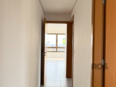 Apartamento à venda com 138m², 3 quartos, 3 suítes, 2 vagas no bairro Auxiliadora em Porto Alegre - Foto 14