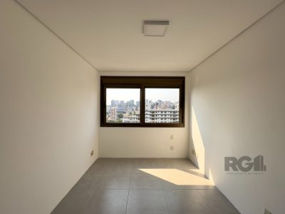 Apartamento à venda com 138m², 3 quartos, 3 suítes, 2 vagas no bairro Auxiliadora em Porto Alegre - Foto 17