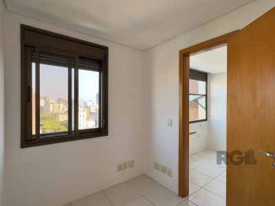 Apartamento à venda com 138m², 3 quartos, 3 suítes, 2 vagas no bairro Auxiliadora em Porto Alegre - Foto 47