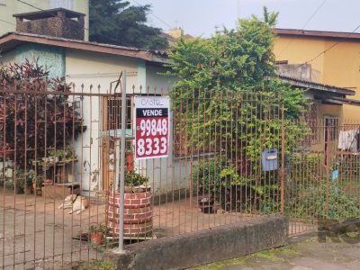 Casa à venda com 150m², 3 quartos, 1 suíte, 3 vagas no bairro Cristal em Porto Alegre - Foto 7