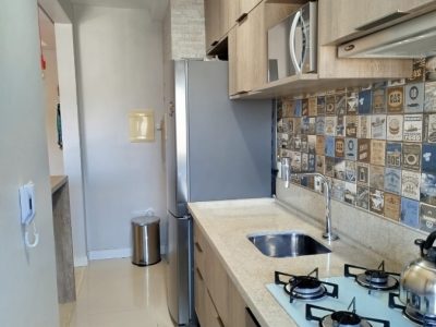 Apartamento à venda com 70m², 3 quartos, 1 suíte, 1 vaga no bairro Partenon em Porto Alegre - Foto 10