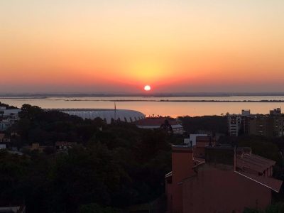 Casa Condominio à venda com 350m², 4 quartos, 1 suíte, 2 vagas no bairro Santa Tereza em Porto Alegre - Foto 2