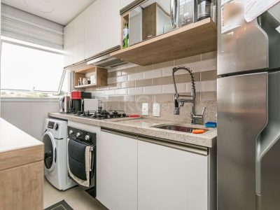 Apartamento à venda com 55m², 2 quartos, 1 suíte, 1 vaga no bairro Medianeira em Porto Alegre - Foto 13