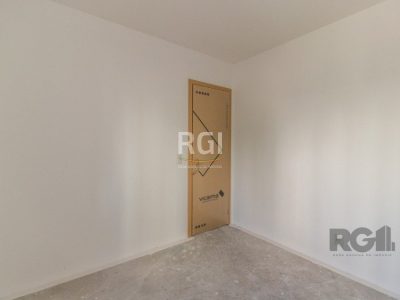 Apartamento à venda com 82m², 3 quartos, 1 suíte, 1 vaga no bairro Passo d'Areia em Porto Alegre - Foto 3