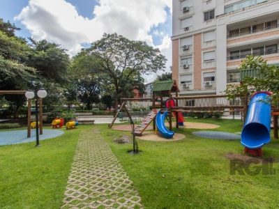 Apartamento à venda com 82m², 3 quartos, 1 suíte, 1 vaga no bairro Passo d'Areia em Porto Alegre - Foto 18