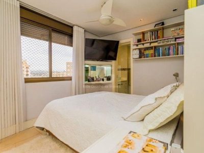 Apartamento à venda com 94m², 3 quartos, 1 suíte, 4 vagas no bairro Cristo Redentor em Porto Alegre - Foto 13