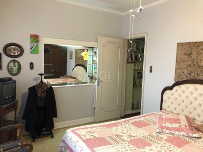 Apartamento à venda com 170m², 3 quartos, 1 suíte, 1 vaga no bairro Centro Histórico em Porto Alegre - Foto 15