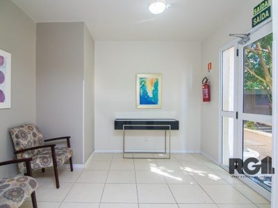 Apartamento à venda com 71m², 3 quartos, 1 suíte, 2 vagas no bairro Menino Deus em Porto Alegre - Foto 12