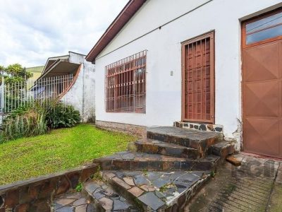 Casa à venda com 100m², 3 quartos, 2 vagas no bairro Jardim Itu em Porto Alegre - Foto 2