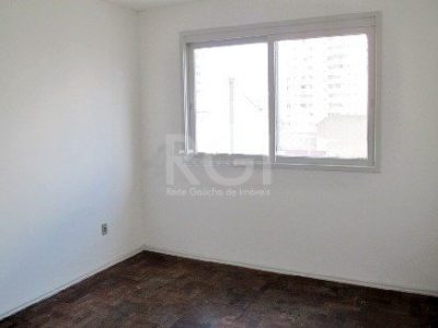 Apartamento à venda com 37m², 1 quarto no bairro Santana em Porto Alegre - Foto 3