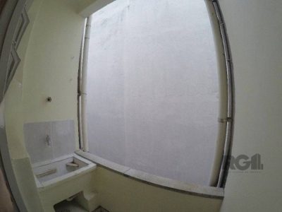 Apartamento à venda com 55m², 2 quartos, 1 suíte no bairro Centro Histórico em Porto Alegre - Foto 10