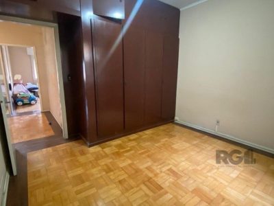 Apartamento à venda com 160m², 3 quartos, 1 suíte, 1 vaga no bairro Independência em Porto Alegre - Foto 10