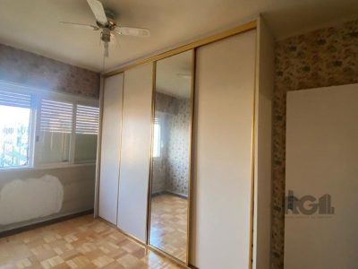 Apartamento à venda com 160m², 3 quartos, 1 suíte, 1 vaga no bairro Independência em Porto Alegre - Foto 17