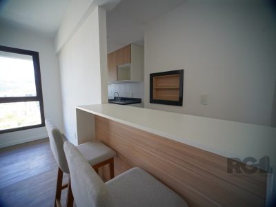 Apartamento à venda com 58m², 2 quartos, 1 suíte, 1 vaga no bairro Jardim do Salso em Porto Alegre - Foto 14