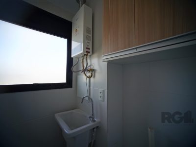 Apartamento à venda com 58m², 2 quartos, 1 suíte, 1 vaga no bairro Jardim do Salso em Porto Alegre - Foto 19