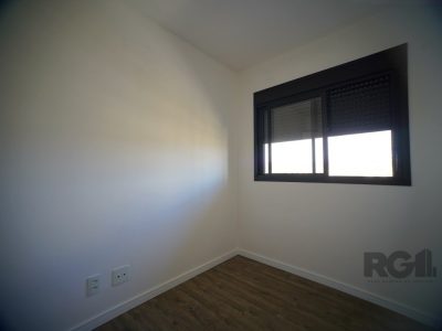 Apartamento à venda com 58m², 2 quartos, 1 suíte, 1 vaga no bairro Jardim do Salso em Porto Alegre - Foto 21