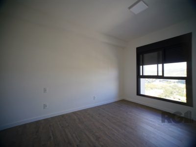 Apartamento à venda com 58m², 2 quartos, 1 suíte, 1 vaga no bairro Jardim do Salso em Porto Alegre - Foto 23