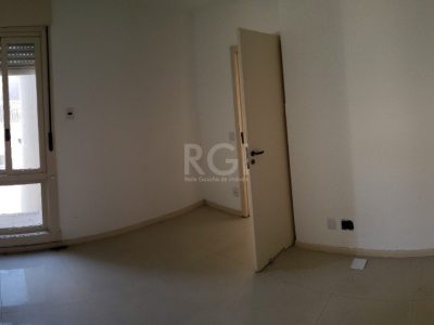 Apartamento à venda com 154m², 4 quartos, 1 suíte, 2 vagas no bairro Ipanema em Porto Alegre - Foto 27