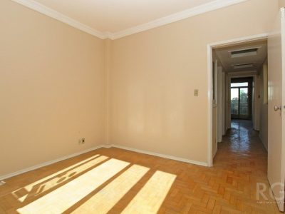 Apartamento à venda com 134m², 3 quartos, 1 vaga no bairro Centro Histórico em Porto Alegre - Foto 5