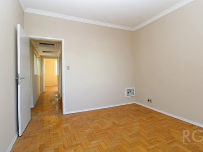 Apartamento à venda com 134m², 3 quartos, 1 vaga no bairro Centro Histórico em Porto Alegre - Foto 3