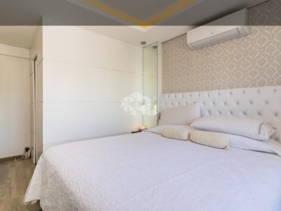 Apartamento à venda com 97m², 3 quartos, 1 suíte, 3 vagas no bairro Petrópolis em Porto Alegre - Foto 17