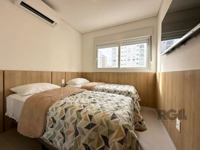 Apartamento à venda com 78m², 2 quartos, 2 suítes, 1 vaga no bairro Navegantes em Capão da Canoa - Foto 17