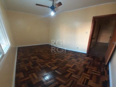 Apartamento à venda com 72m², 3 quartos no bairro São Geraldo em Porto Alegre - Foto 3