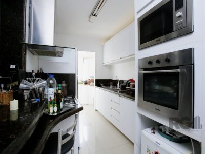 Apartamento à venda com 127m², 3 quartos, 1 suíte, 1 vaga no bairro Moinhos de Vento em Porto Alegre - Foto 22