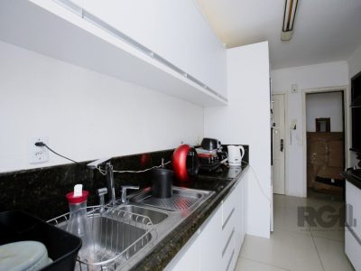 Apartamento à venda com 127m², 3 quartos, 1 suíte, 1 vaga no bairro Moinhos de Vento em Porto Alegre - Foto 23