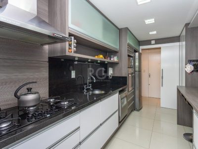 Apartamento à venda com 117m², 2 quartos, 1 suíte, 2 vagas no bairro Jardim Itu em Porto Alegre - Foto 23