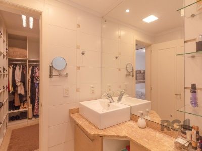 Apartamento à venda com 116m², 3 quartos, 1 suíte, 3 vagas no bairro Rio Branco em Porto Alegre - Foto 11