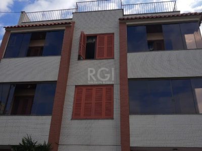 Cobertura à venda com 182m², 4 quartos, 1 suíte, 2 vagas no bairro São João em Porto Alegre - Foto 2