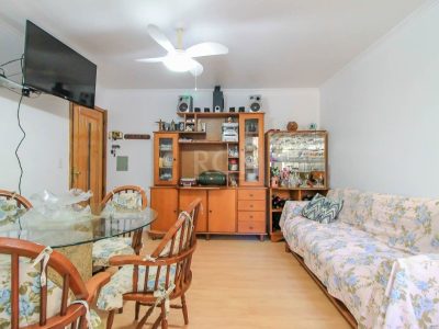 Apartamento à venda com 57m², 2 quartos, 2 vagas no bairro Santana em Porto Alegre - Foto 3