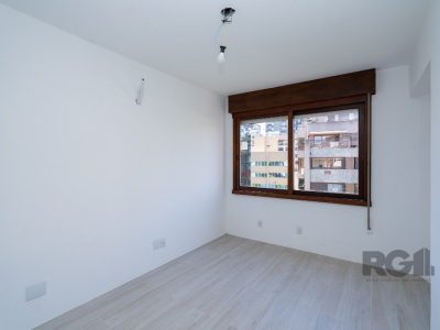 Cobertura à venda com 244m², 3 quartos, 1 suíte, 4 vagas no bairro Auxiliadora em Porto Alegre - Foto 5