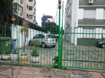 Apartamento à venda com 62m², 2 quartos, 1 vaga no bairro Menino Deus em Porto Alegre - Foto 3