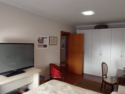 Apartamento à venda com 201m², 3 quartos, 1 suíte, 2 vagas no bairro Vila Ipiranga em Porto Alegre - Foto 8