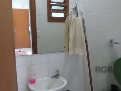 Apartamento à venda com 201m², 3 quartos, 1 suíte, 2 vagas no bairro Vila Ipiranga em Porto Alegre - Foto 35