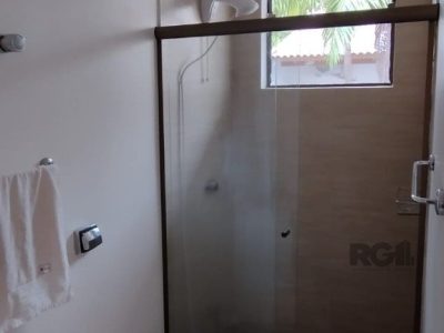 Casa à venda com 235m², 2 quartos, 3 vagas no bairro Medianeira em Porto Alegre - Foto 46