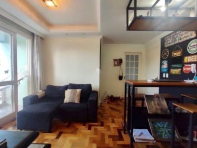 Apartamento à venda com 70m², 2 quartos, 1 vaga no bairro Cristal em Porto Alegre - Foto 8