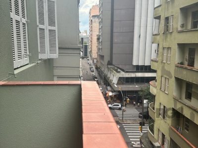 Apartamento à venda com 101m², 3 quartos no bairro Centro Histórico em Porto Alegre - Foto 12