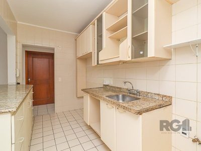 Apartamento à venda com 99m², 3 quartos, 1 suíte, 1 vaga no bairro Passo d'Areia em Porto Alegre - Foto 14