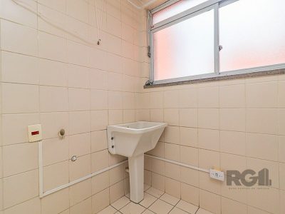 Apartamento à venda com 99m², 3 quartos, 1 suíte, 1 vaga no bairro Passo d'Areia em Porto Alegre - Foto 17