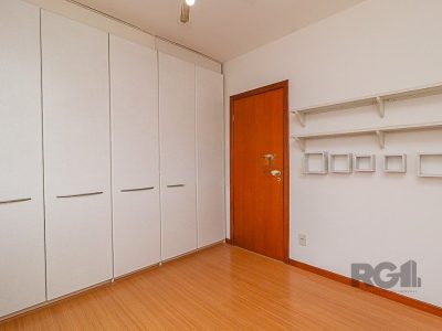 Apartamento à venda com 99m², 3 quartos, 1 suíte, 1 vaga no bairro Passo d'Areia em Porto Alegre - Foto 10