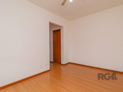 Apartamento à venda com 99m², 3 quartos, 1 suíte, 1 vaga no bairro Passo d'Areia em Porto Alegre - Foto 12