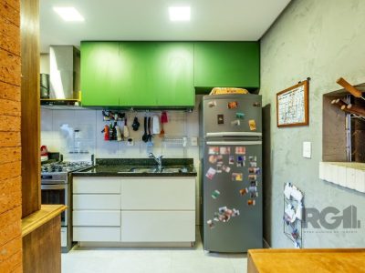 Apartamento à venda com 75m², 2 quartos, 1 suíte, 2 vagas no bairro Petrópolis em Porto Alegre - Foto 5